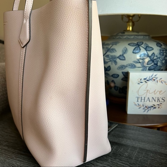 Tory Burch Perry Pink Tri Compartment Large Tote! Used Once! Retail $448 - Picture 6 of 16
